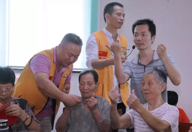 慈善公益,关爱敬老院,办公家具 慈善公益,关爱敬老院,办公家具